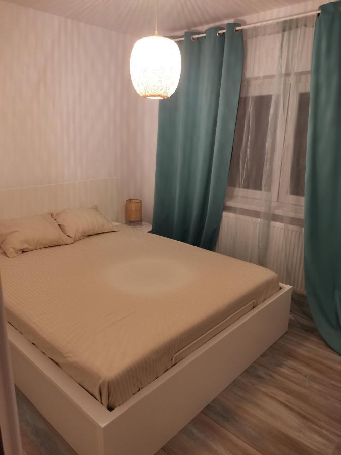 Bloom Box Apartments Craiova Extérieur photo